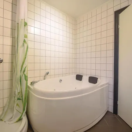 Three-bedroom Holiday In Fårvang