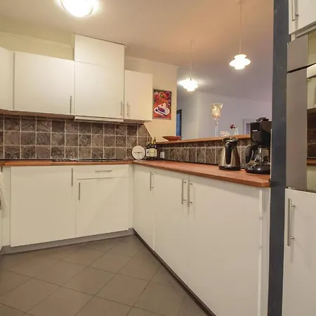 Vakantiehuis Three-bedroom Holiday In Fårvang