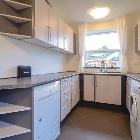 Vakantiehuis Three-bedroom Holiday In